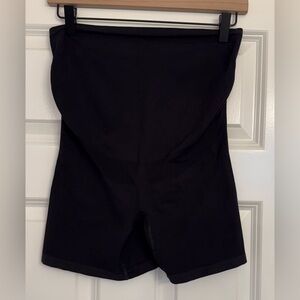 Belly Bandit Maternity Pregnancy Bump Support  Black Shorts Size Large